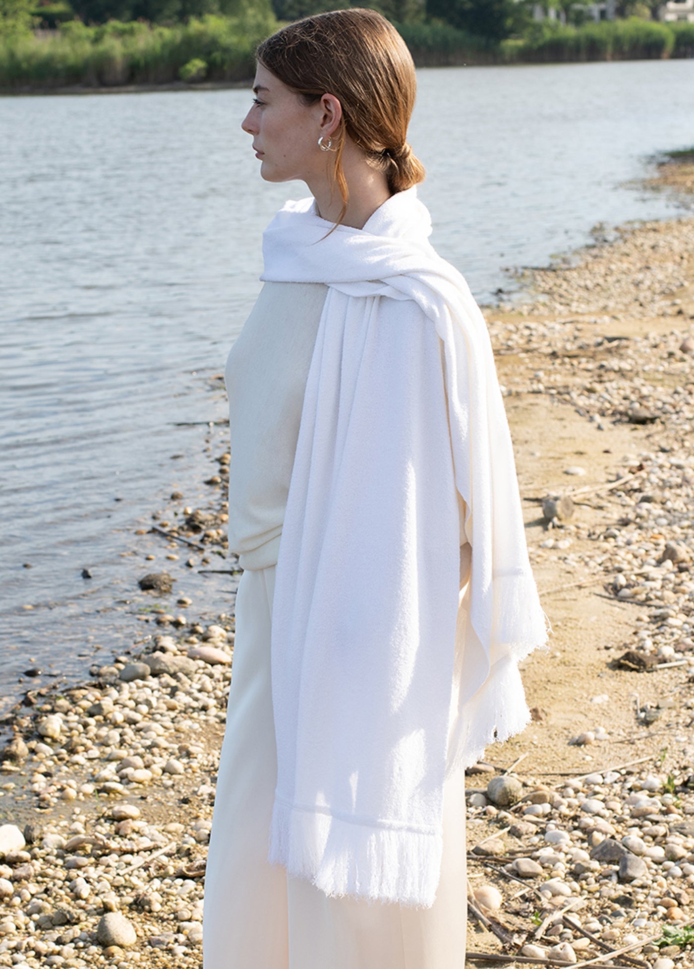 THE FRINGE LIGHTWEIGHT KNIT SCARF