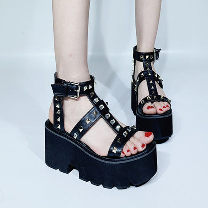 Round toe rivets roman shoes women sandals