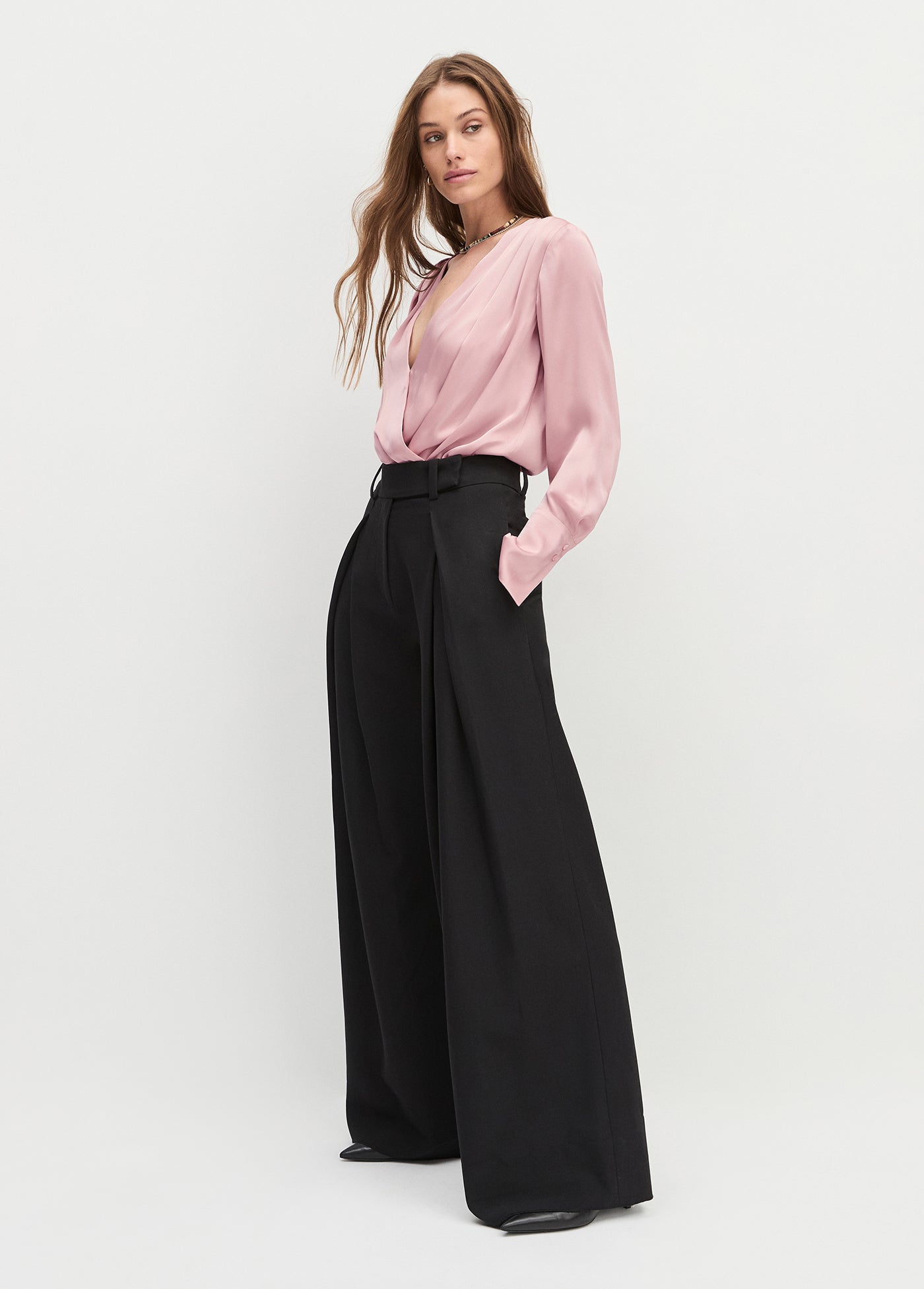 THE PETITE PLEATS FOR DAYS PANT