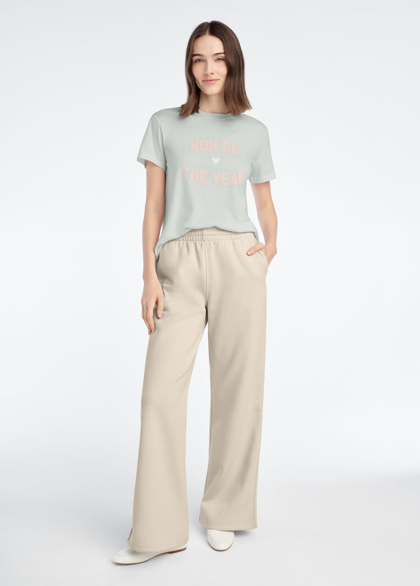 THE MOM OF THE YEAR TEE