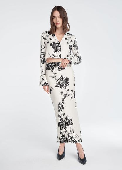 THE CROPPED LILY TOP