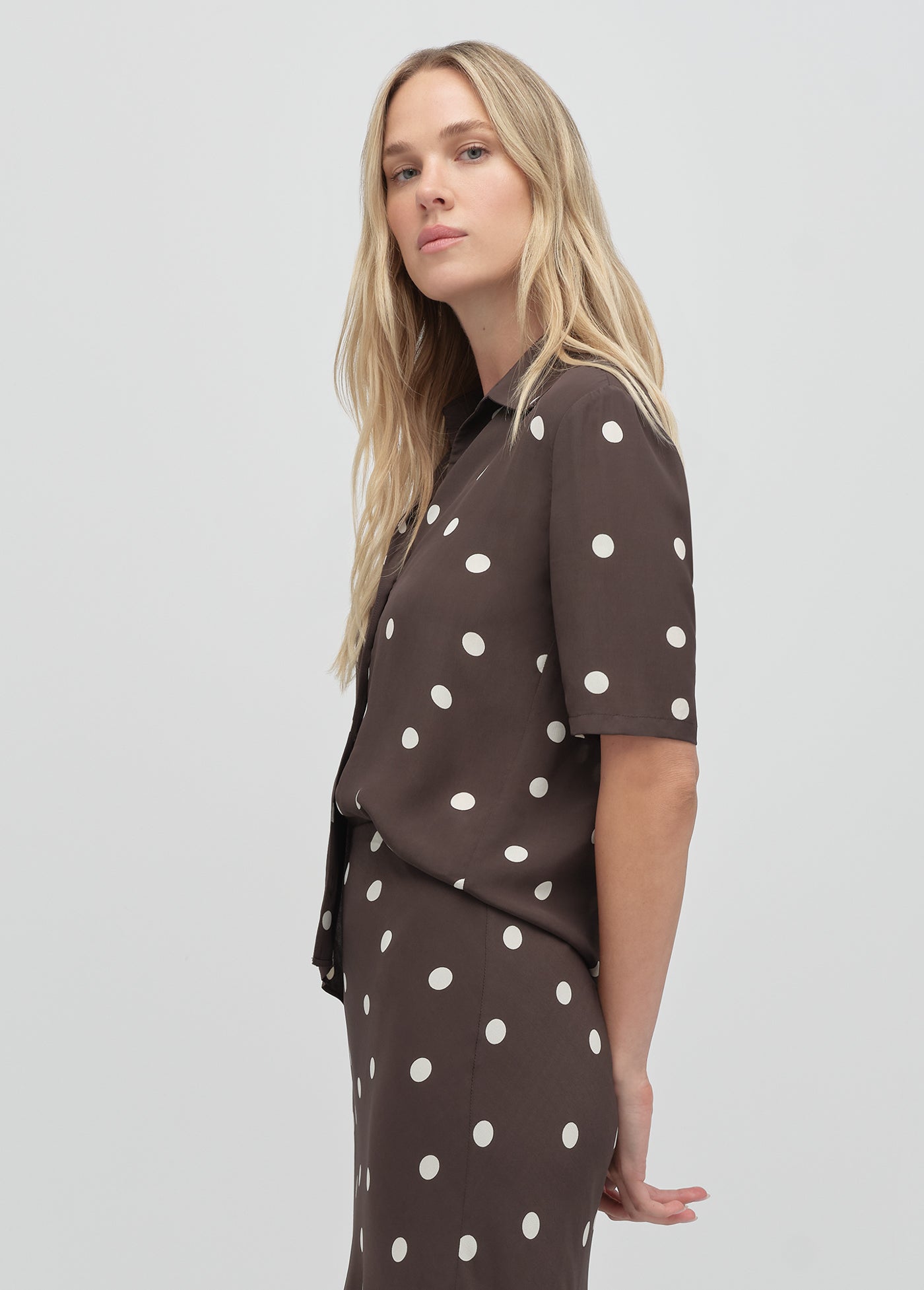 THE SUNNY SHIRT
