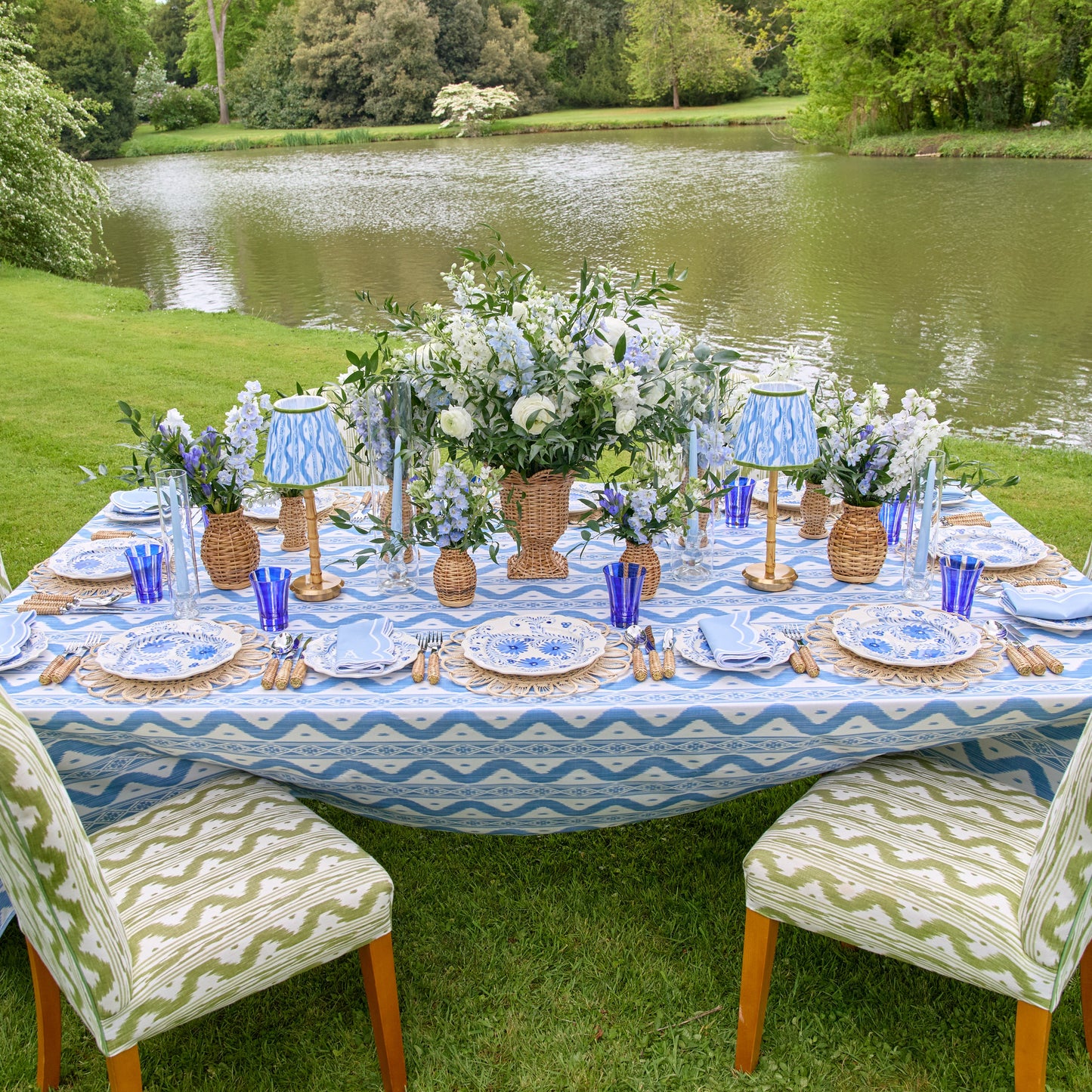 Blue Serena Appliqué Napkins (Set of 4)