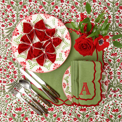 Chiara Red Garland Dinner Plates (Set of 4)